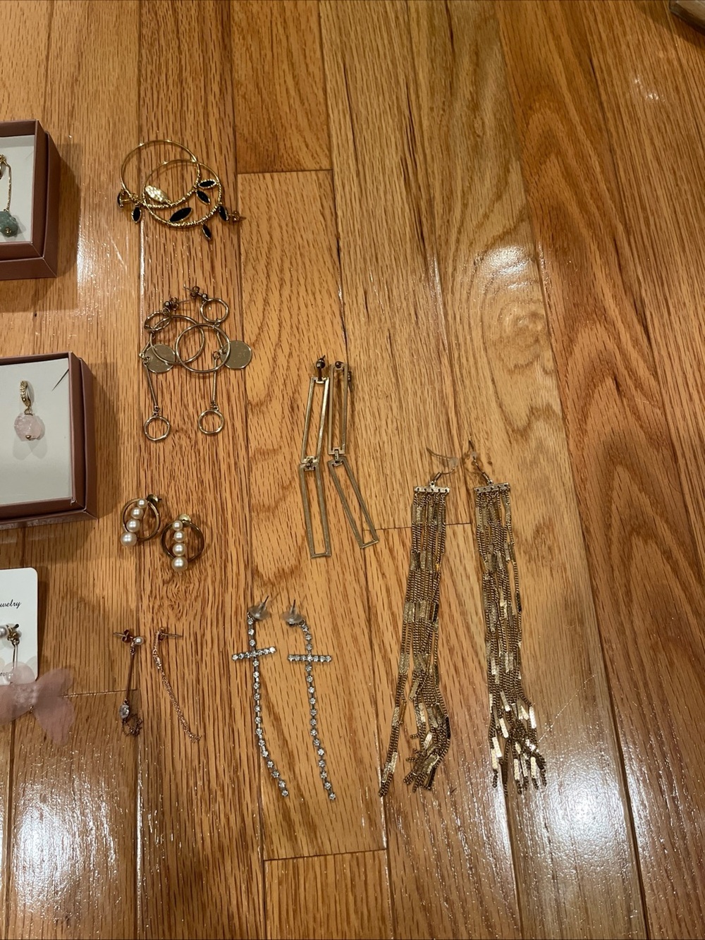 Earrings Set LIGHTLY USED AND NEW